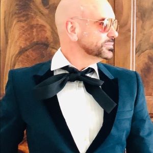 Meet your Posher, John